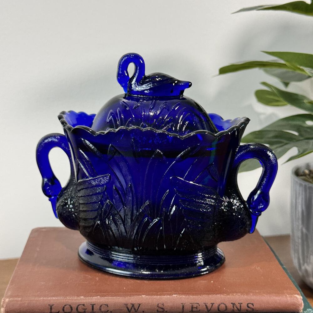 Vintage Westmoreland Cobalt Blue Sugar Bowl Swan Lid Handles Glass